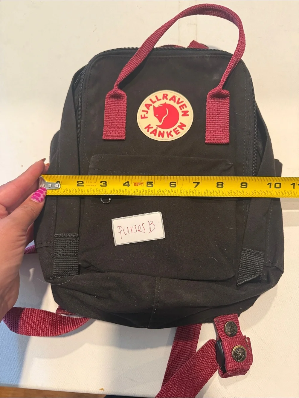 Kånken Mini Backpack - Black with Red Accents